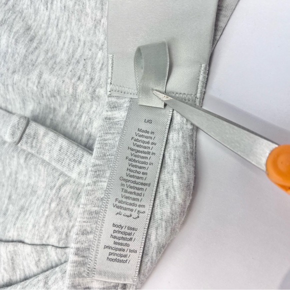 SKIMS Maternity Nursing Scoop Bralette Large Light Grey - Picture 11 of 12